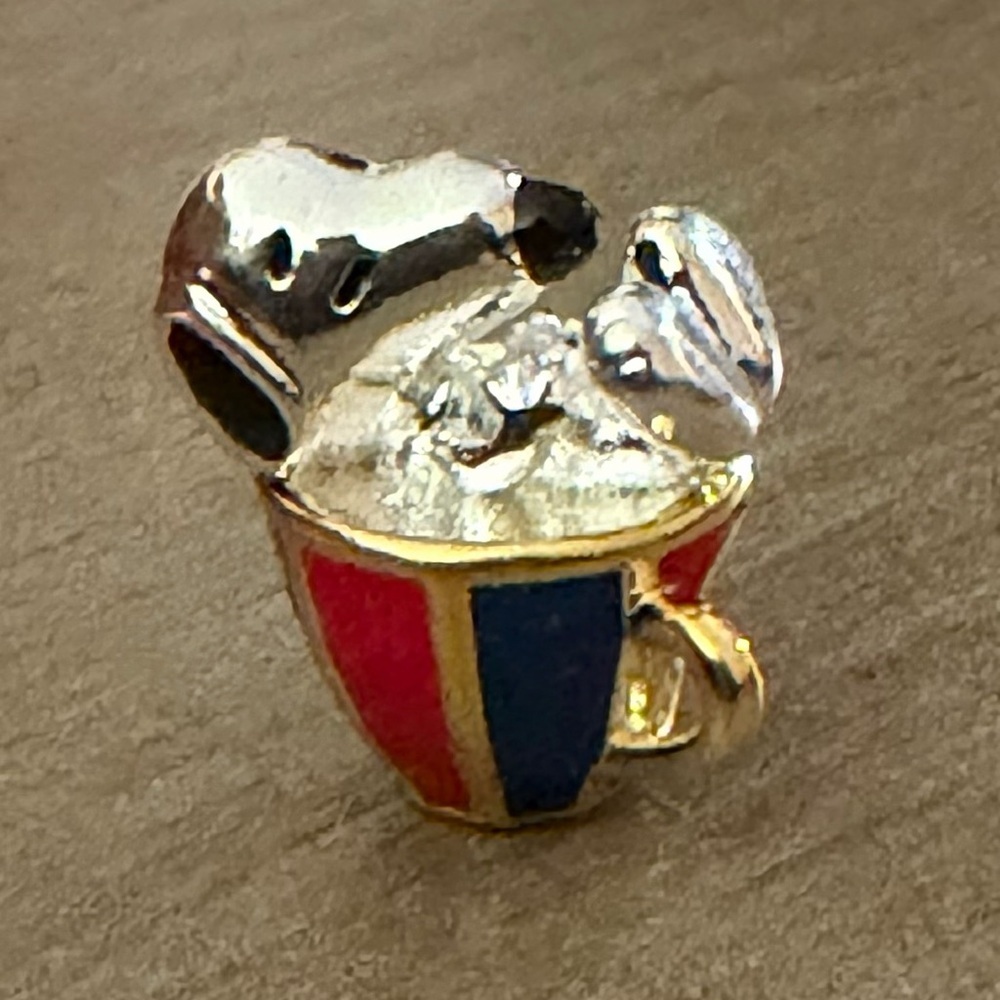 925 Sterling Silver Snoopy In A Cup Peanuts Charm Bracelet Pendant Minimalist - Picture 5 of 6